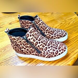 Soda Cheetah Print Boots
